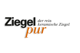 Logo: Ziegelpur, „pur“ ist orange und mit Schriftwechsel von Grotesk zu Antiqua hervorgehoben