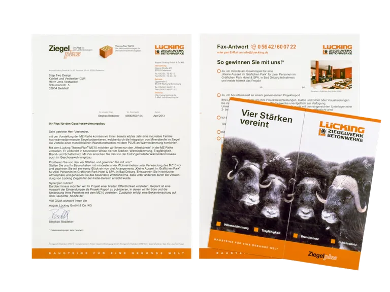Foto: Mailing und Einladung zu einem Best-Practice-Award. Das Mailing wird durch ein Faltspiel mit dem Motiv der vier Moschusochsen als Mailingverstärker ergänzt.
